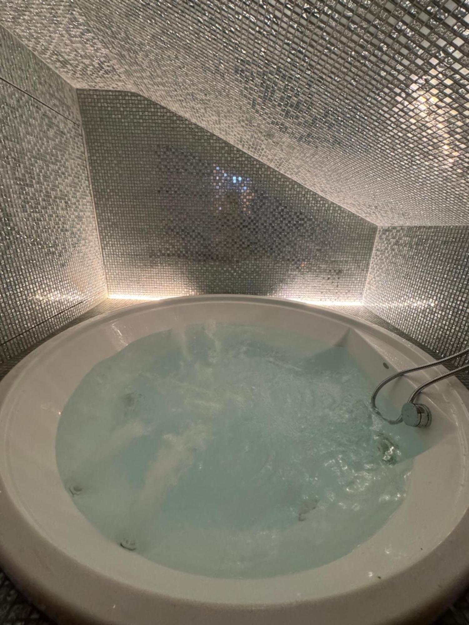Isola Suites มิลาน ภายนอก รูปภาพ